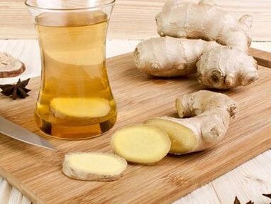 Méadaíonn tincture ginger fuinneamh agus libido i bhfear